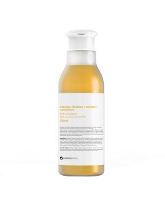 Botanicapharma Szampon dla dzieci z miodem i rumiankiem - 250 ml